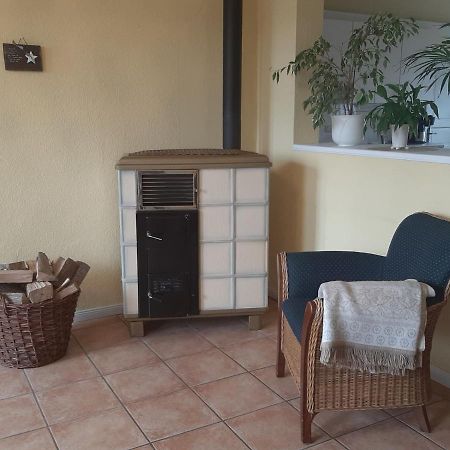 Schoene Ferienwohnung Im Alten Gasthaus In Stoltebuell Luaran gambar