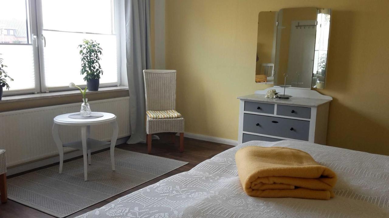 Schoene Ferienwohnung Im Alten Gasthaus In Stoltebuell Luaran gambar